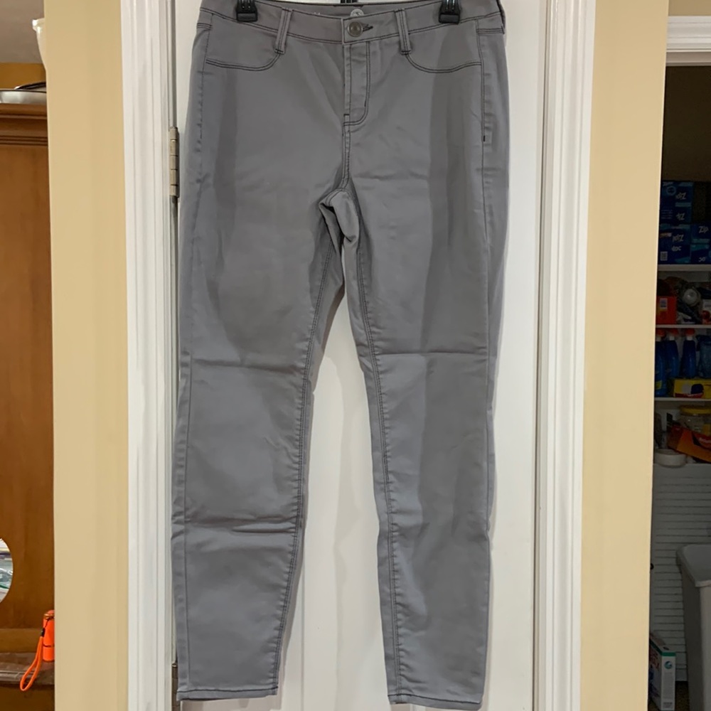 SO gray demim high rise jeggings